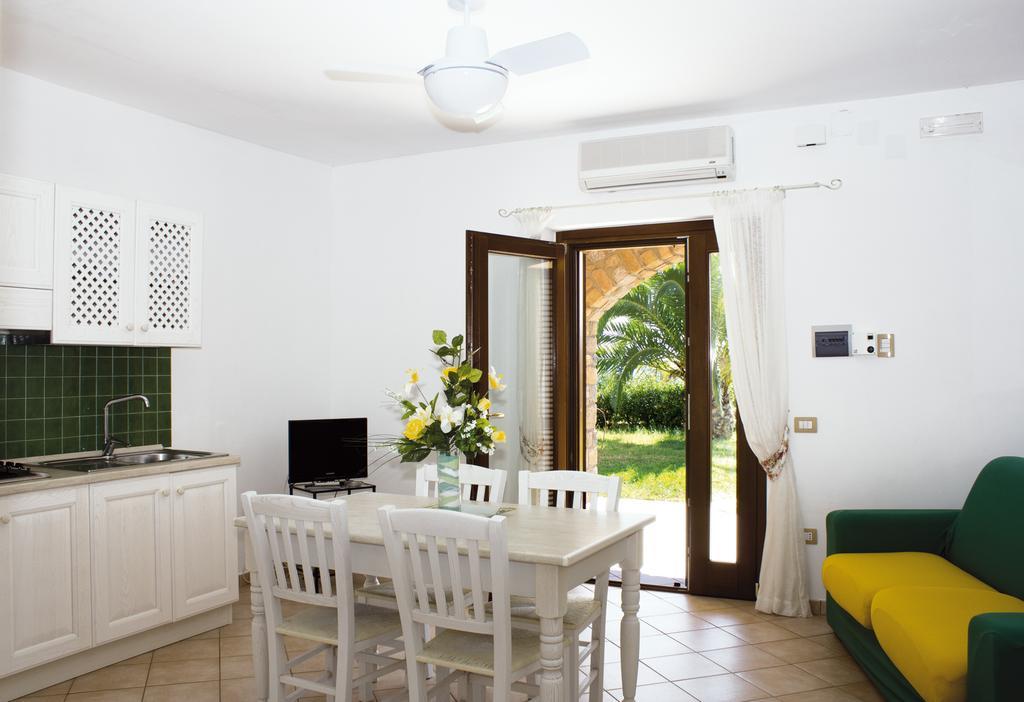 Residence Il Casale ปาลีนูโร ภายนอก รูปภาพ
